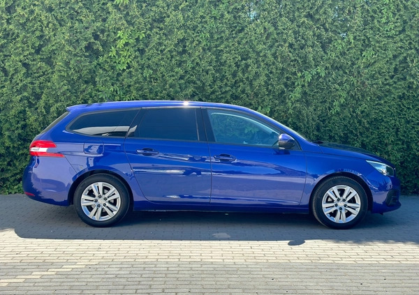 Peugeot 308 cena 36500 przebieg: 135000, rok produkcji 2018 z Ostrzeszów małe 92